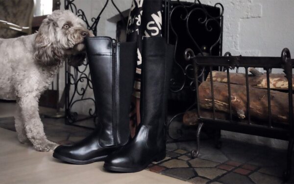 Nova 2.0 Electrical Hazard EH Rated Steel-Toe Safety Boot for Women in Full-Grain Genuine Leather Handcrafted in North America by Xena Workwear