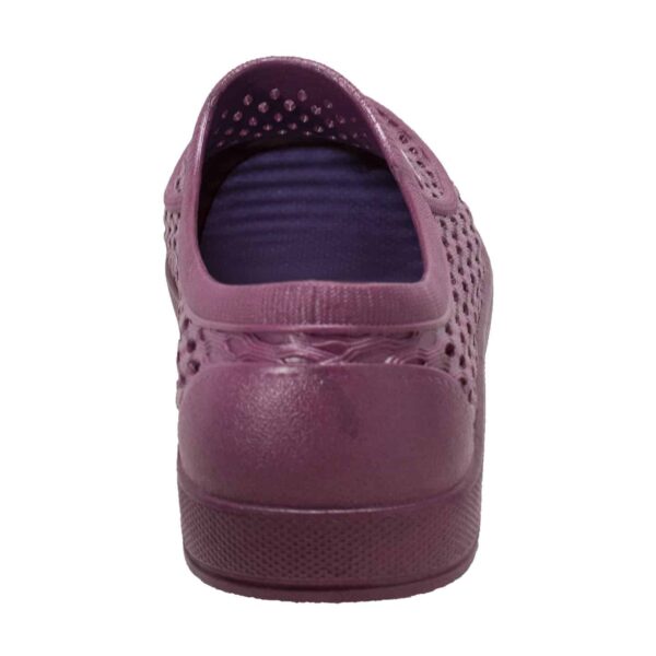 Women's 4" Relax Aqua Tecs Garden Shoe Purple - Image 4